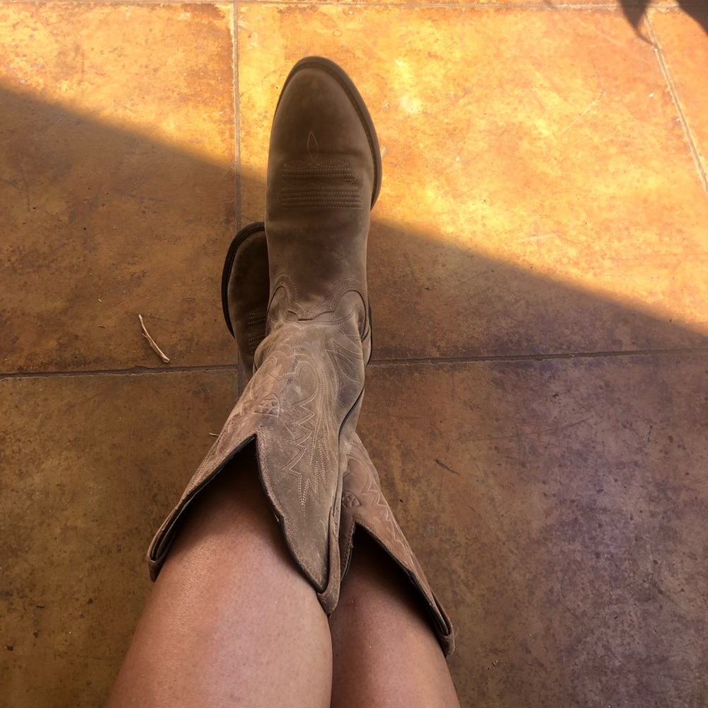 ARIAT HERITAGE BOOTS